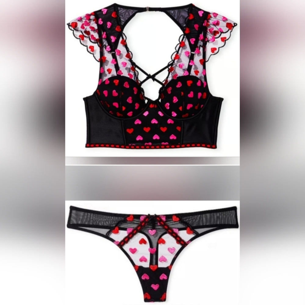 L/M Victoria's Secret Heart Embroidery Cap Sleeve Corset Top Thong Panty Set